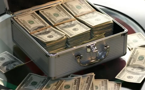 Ways To Manage Money Wisely